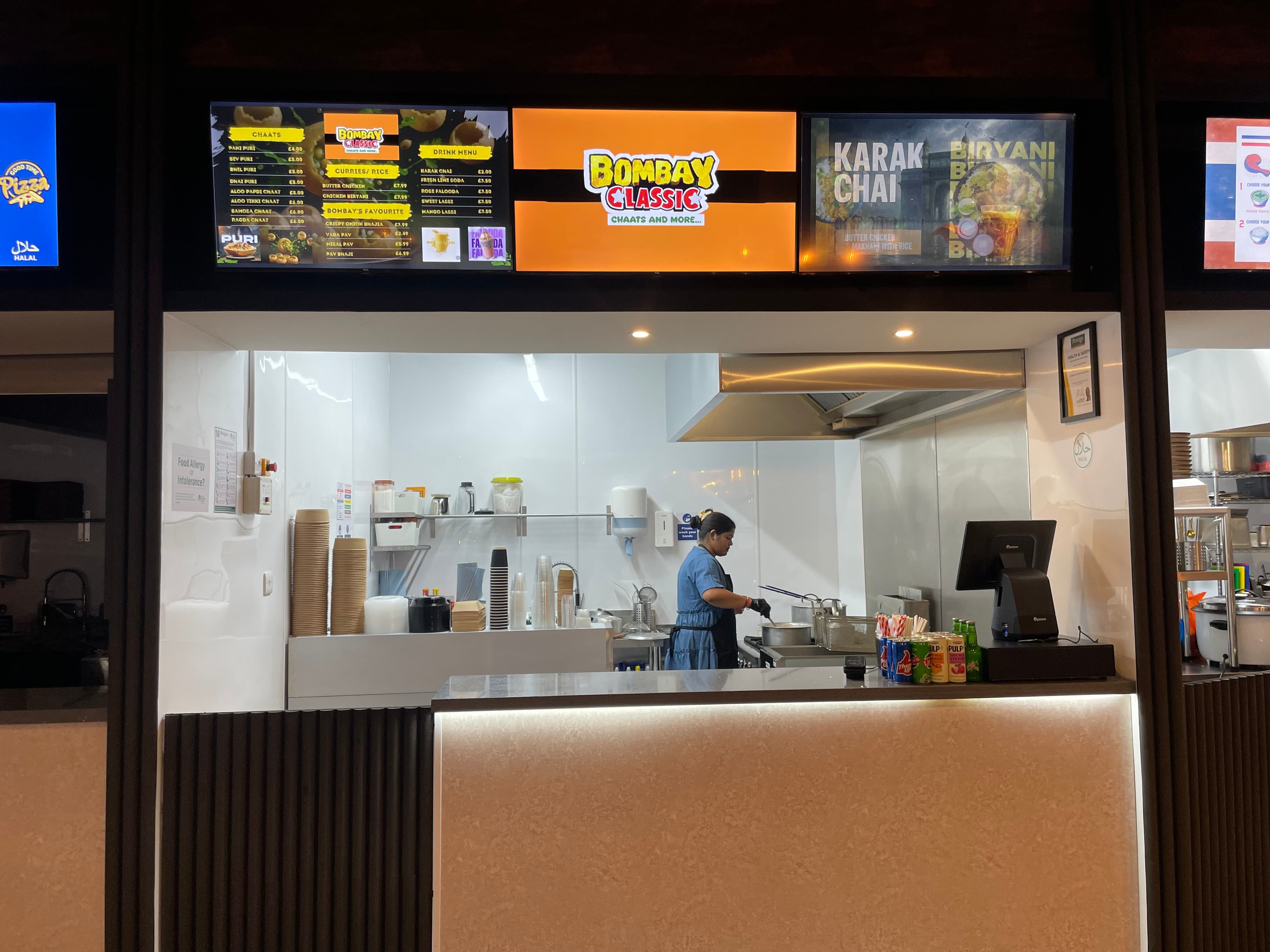 Bombay Classic: Capturing Mumbai's Street Food Essence in Watford